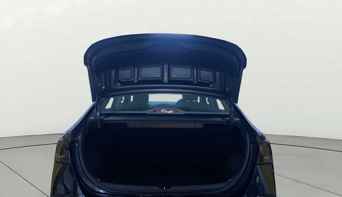 2021 Hyundai Verna SX 1.5 VTVT, Petrol, Manual, 21,508 km, Boot Door Open