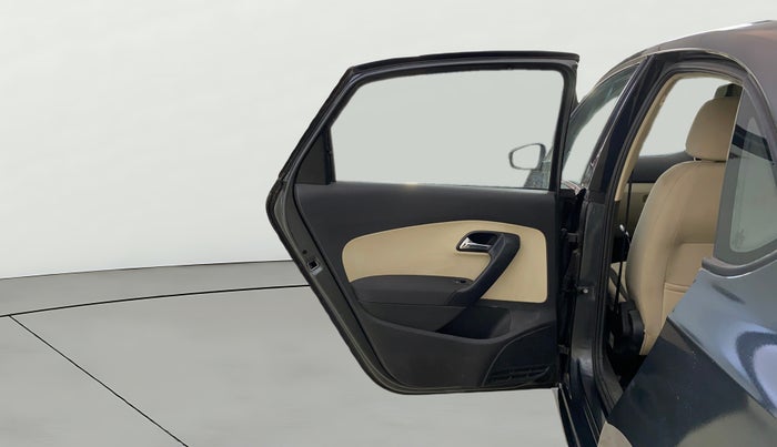 2018 Skoda Rapid AMBITION 1.6 MPI MT, Petrol, Manual, 28,306 km, LHS Rear Door