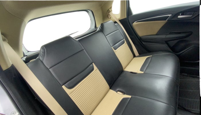 2018 Honda Jazz 1.2L I-VTEC V AT, Petrol, Automatic, 56,956 km, Right Side Rear Door Cabin