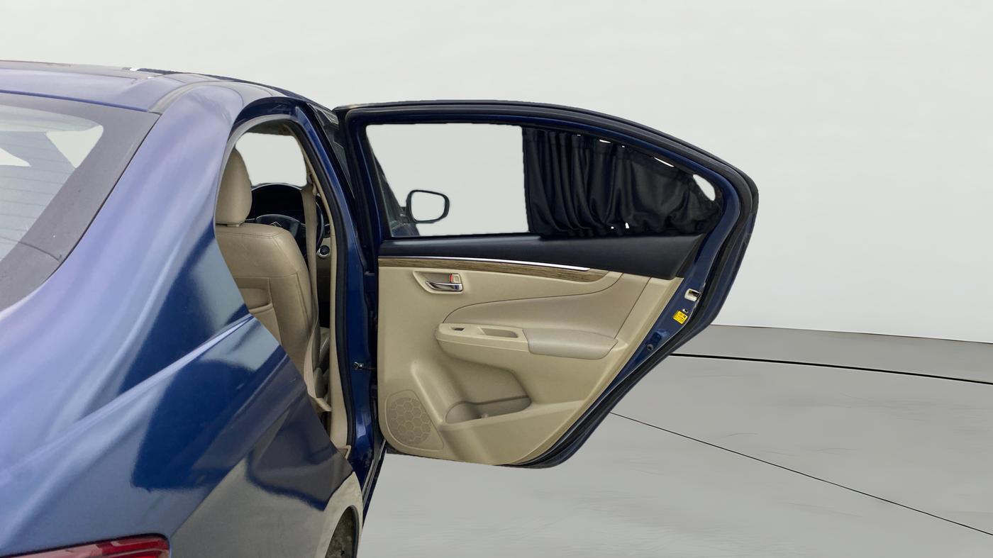 2018 Maruti Ciaz ALPHA  AT 1.5 SHVS PETROL, Petrol, Automatic, 64,071 km, RHS Rear Door
