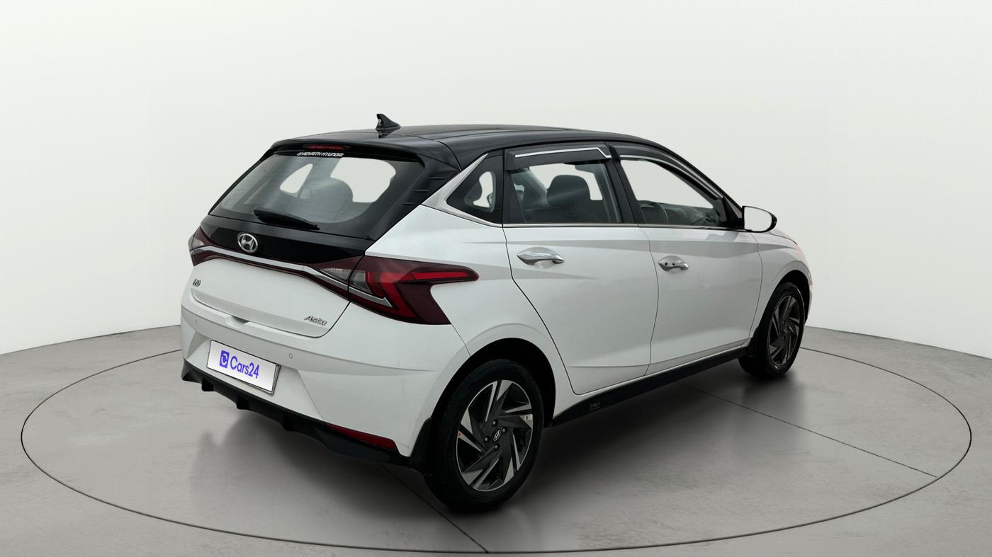 2022 Hyundai NEW I20 ASTA (O) 1.2 MT DUAL TONE, Petrol, Manual, 10,336 km, Right Back Diagonal