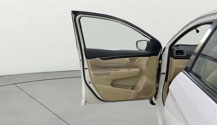 2015 Maruti Ciaz ZXI AT, Petrol, Automatic, 44,549 km, LHS Front Door