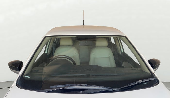 2013 Volkswagen Polo HIGHLINE DIESEL, Diesel, Manual, 83,205 km, Front Windshield