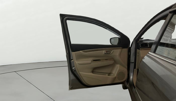 2019 Maruti Ciaz ALPHA 1.5 SHVS PETROL, Petrol, Manual, 32,434 km, LHS Front Door