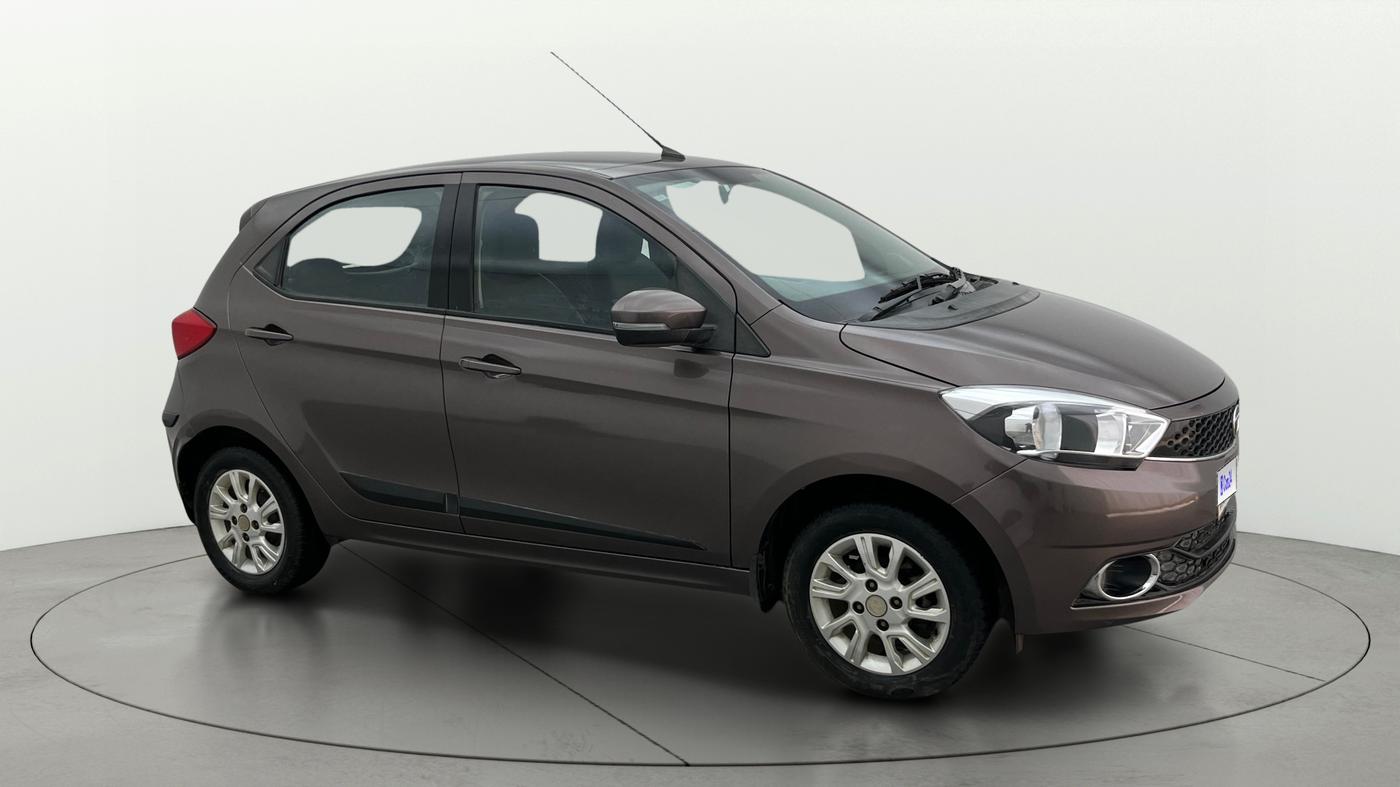 2017 Tata Tiago XZA PETROL, Petrol, Automatic, 54,867 km, Right Front Diagonal