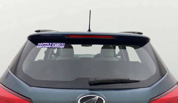 2021 Mahindra XUV300 W8 (O) 1.2 PETROL AMT, CNG, Automatic, 42,659 km, Rear Windshield