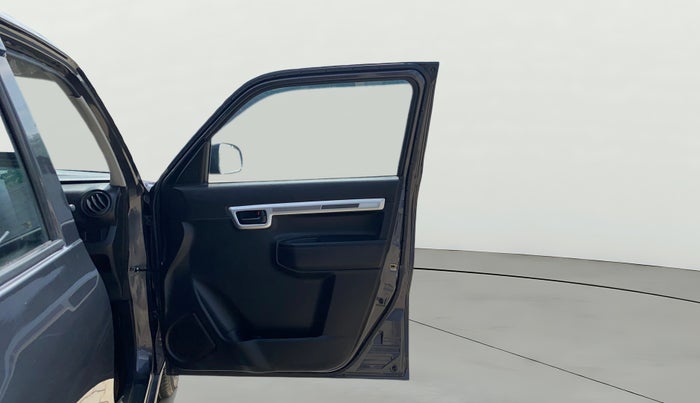 2022 Maruti S PRESSO VXI (O), Petrol, Manual, 12,706 km, RHS Front Door