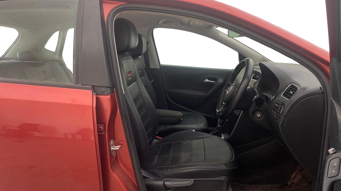 2020 Volkswagen Polo 1.0 GT TSI AT, Petrol, Automatic, 63,109 km, Right Side Front Door Cabin