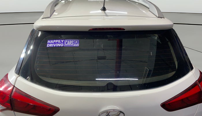 2016 Hyundai i20 Active 1.2 S, Petrol, Manual, 1,13,687 km, Rear Windshield