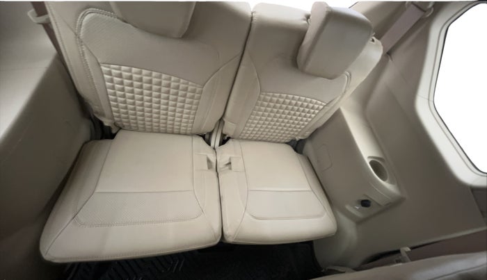 2022 Maruti Ertiga ZXI+ AT SHVS, Petrol, Automatic, 33,053 km, Third Seat Row ( optional )