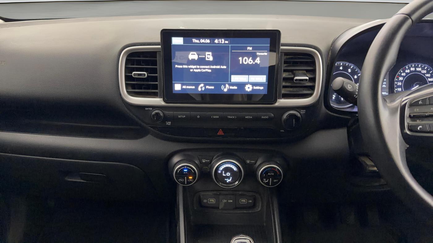 2021 Hyundai VENUE SX 1.0 TURBO, Petrol, Manual, 52,976 km, Air Conditioner