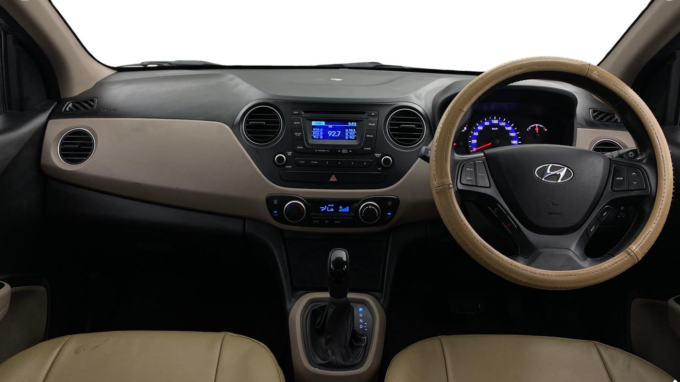 2015 Hyundai Xcent SX AT 1.2 (O), Petrol, Automatic, 50,093 km, Dashboard