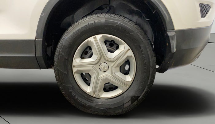 2020 Tata Harrier XM 2.0L KRYOTEC, Diesel, Manual, 95,754 km, Left Rear Wheel