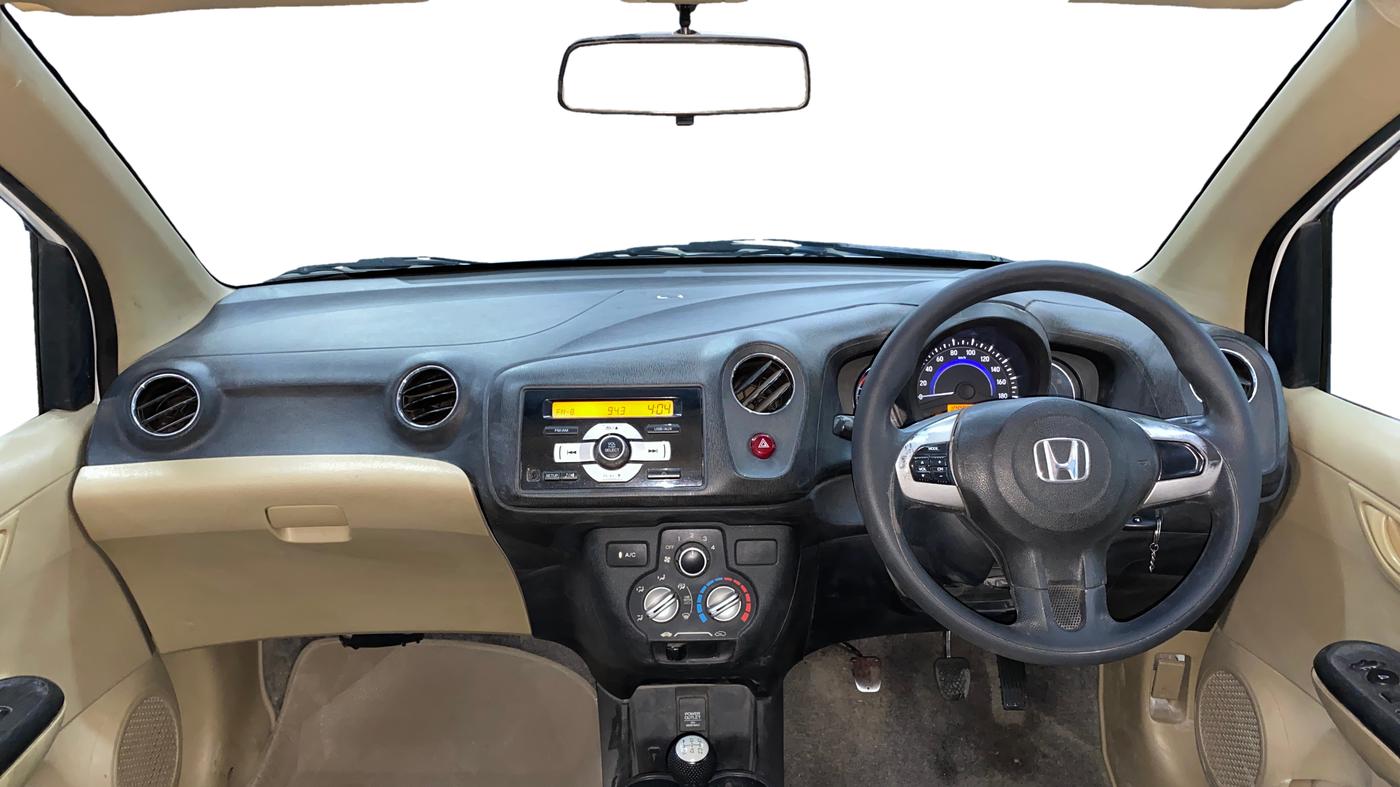 2015 Honda Amaze 1.2L I-VTEC S, Petrol, Manual, 1,09,812 km, Dashboard