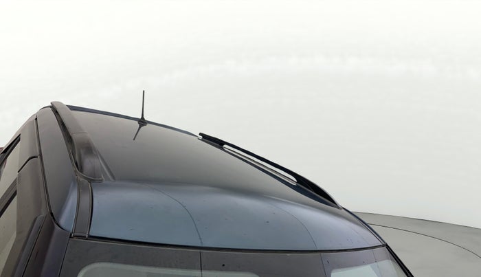 2019 Mahindra XUV300 W6 1.2 PETROL, Petrol, Manual, 58,725 km, Roof