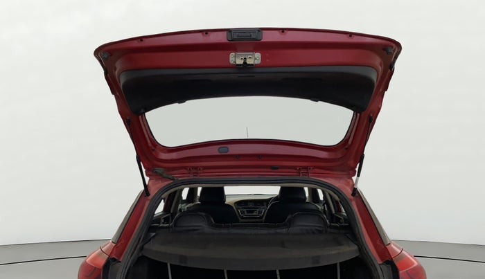 2017 Hyundai Elite i20 SPORTZ 1.2, Petrol, Manual, 28,611 km, Boot Door Open