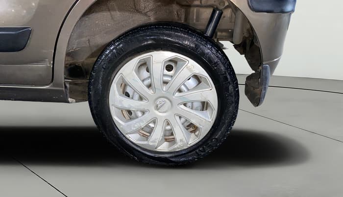 2013 Maruti Wagon R 1.0 LXI, Petrol, Manual, 35,260 km, Left Rear Wheel