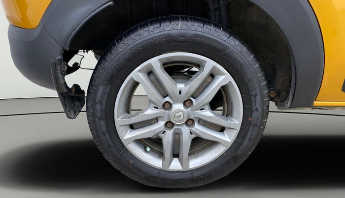 2019 Renault TRIBER RXZ, Petrol, Manual, 58,668 km, Right Rear Wheel