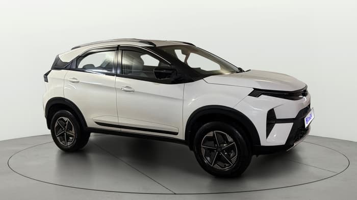 2024 Tata NEXON Creative Plus 1.2 Revotron 6MT, Petrol, Manual, 4,341 km, Right Front Diagonal
