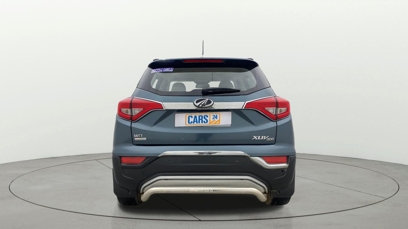2021 Mahindra XUV300 W8 (O) 1.2 PETROL AMT, Petrol, Automatic, 57,357 km, Back/Rear