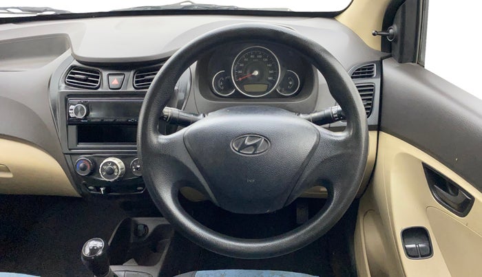 2015 Hyundai Eon MAGNA +, Petrol, Manual, 79,569 km, Steering Wheel Close Up