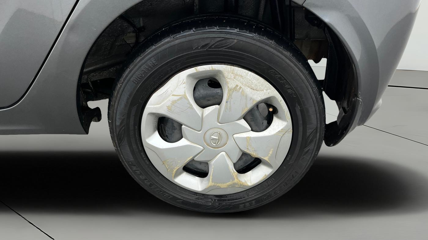 2021 Tata Tiago XT PETROL, Petrol, Manual, 36,013 km, Left Rear Wheel