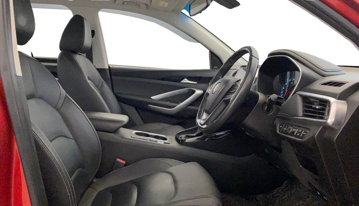 2020 MG HECTOR SHARP 1.5 DCT PETROL, Petrol, Automatic, 32,498 km, Right Side Front Door Cabin