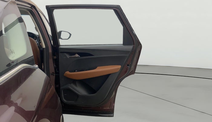 2020 MG HECTOR PLUS SHARP 2.0 DIESEL TURBO MT 6-STR, Diesel, Manual, 64,486 km, RHS Rear Door