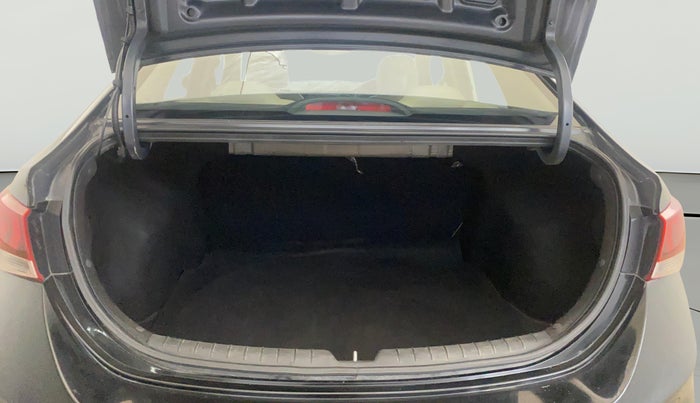 2019 Hyundai Verna 1.6 VTVT SX, Petrol, Manual, 50,472 km, Boot Open Zoomed View