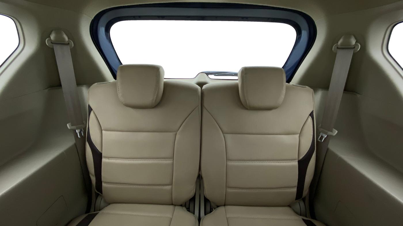 2020 Maruti Ertiga ZXI+ SHVS, Petrol, Manual, 1,01,256 km, Third Seat Row ( optional )