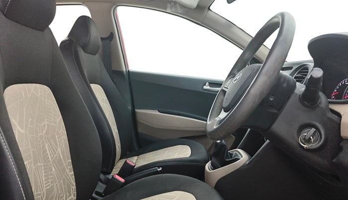 2017 Hyundai Grand i10 SPORTZ (O) 1.2 KAPPA VTVT, Petrol, Manual, 38,539 km, Right Side Front Door Cabin