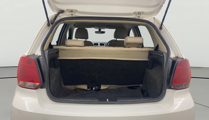 2016 Volkswagen Polo HIGHLINE1.2L, Petrol, Manual, 76,926 km, Boot Open Zoomed View