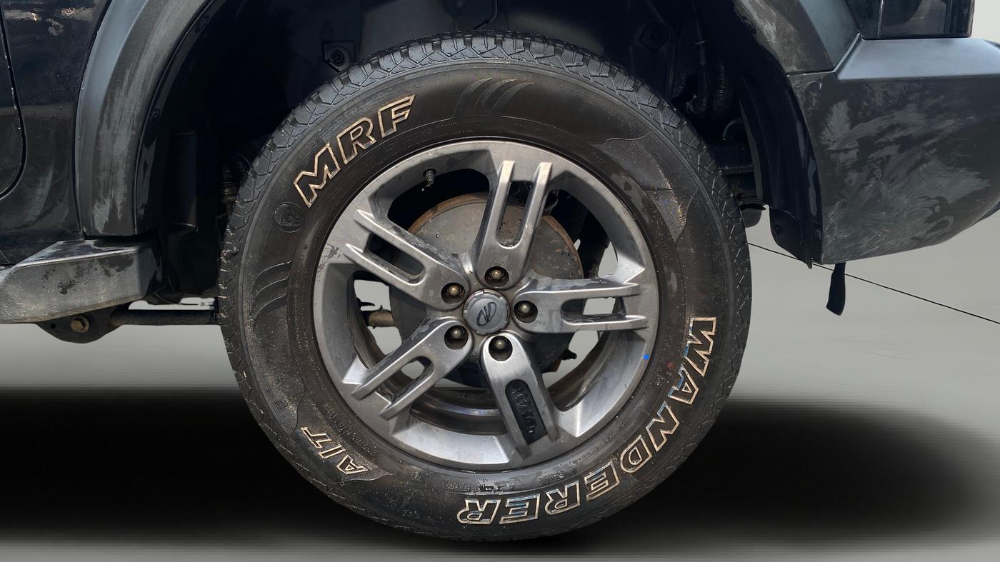 2022 Mahindra Thar LX HARD TOP 4WD MT, Diesel, Manual, 47,132 km, Left Rear Wheel