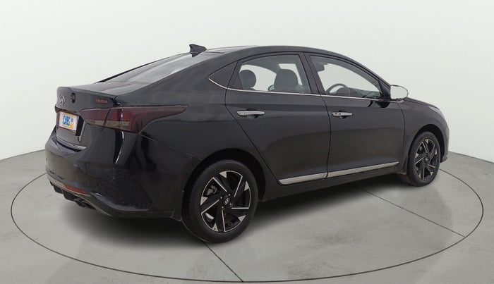 2022 Hyundai Verna SX (O) 1.0 TURBO DCT, Petrol, Automatic, 41,686 km, Right Back Diagonal