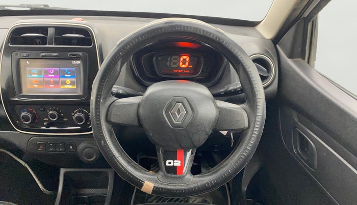 2017 Renault Kwid 1.0 RXT 02 Anniversary Edition, Petrol, Manual, 37,810 km, Steering Wheel Close Up