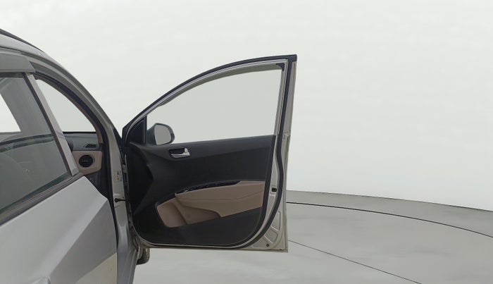 2016 Hyundai Grand i10 SPORTZ 1.2 KAPPA VTVT, Petrol, Manual, 84,427 km, RHS Front Door