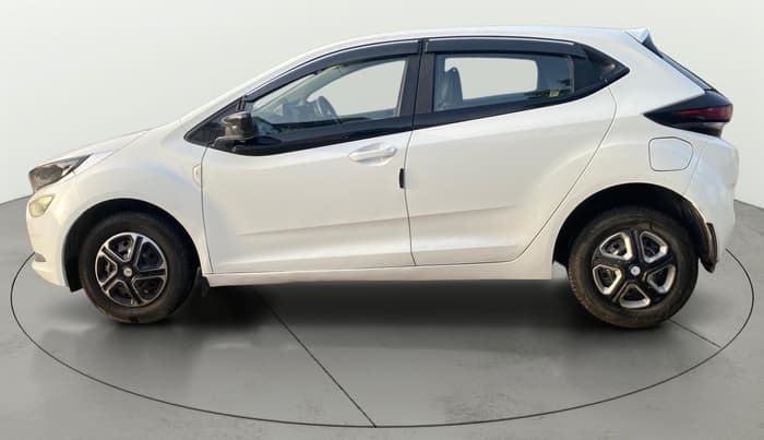 2022 Tata ALTROZ XE PETROL, Petrol, Manual, 18,858 km, Left Side