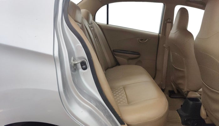 2013 Honda Amaze 1.2L I-VTEC S, Petrol, Manual, 39,447 km, Right Side Rear Door Cabin