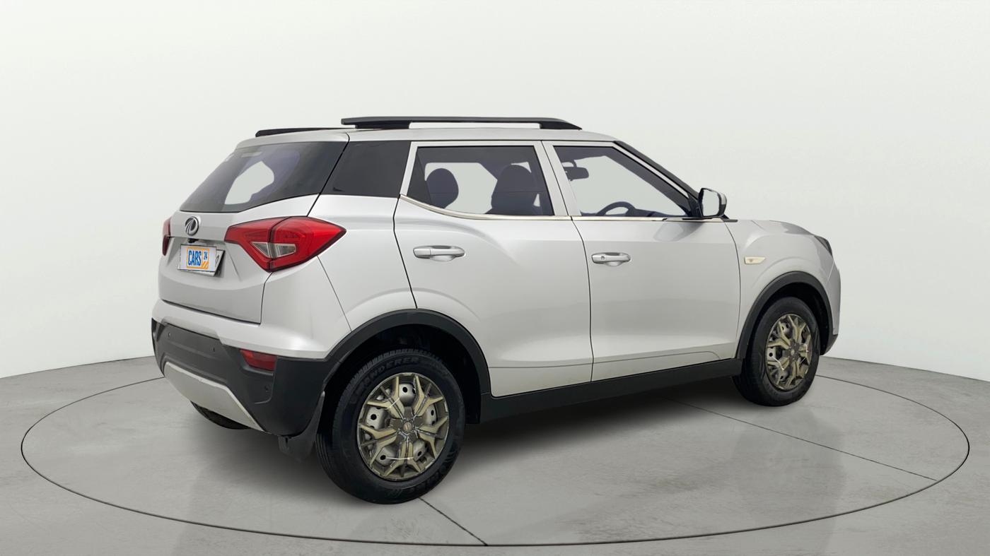 2021 Mahindra XUV300 W4 1.2 PETROL, Petrol, Manual, 45,494 km, Right Back Diagonal