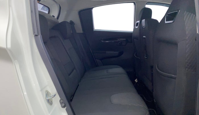 2017 Mahindra Kuv100 K8 6 STR, Petrol, Manual, 12,171 km, Right Side Rear Door Cabin