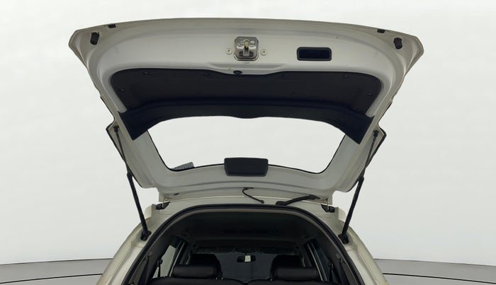 2019 Honda BR-V 1.5L I-VTEC S, Petrol, Manual, 27,835 km, Boot Door Open