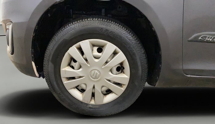 2017 Maruti Swift LXI (O), Petrol, Manual, 52,102 km, Left Front Wheel
