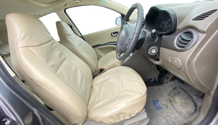 2012 Hyundai i10 ASTA 1.2 AT SUNROOF, Petrol, Automatic, 59,202 km, Right Side Front Door Cabin