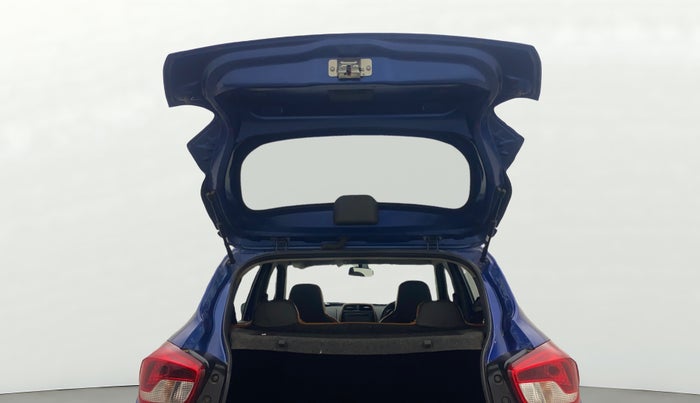 2017 Renault Kwid CLIMBER 1.0 AMT, Petrol, Automatic, 33,100 km, Boot Door Open