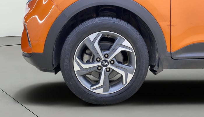 2018 Hyundai Creta SX 1.6 PETROL DUAL TONE, Petrol, Manual, 41,824 km, Left Front Wheel