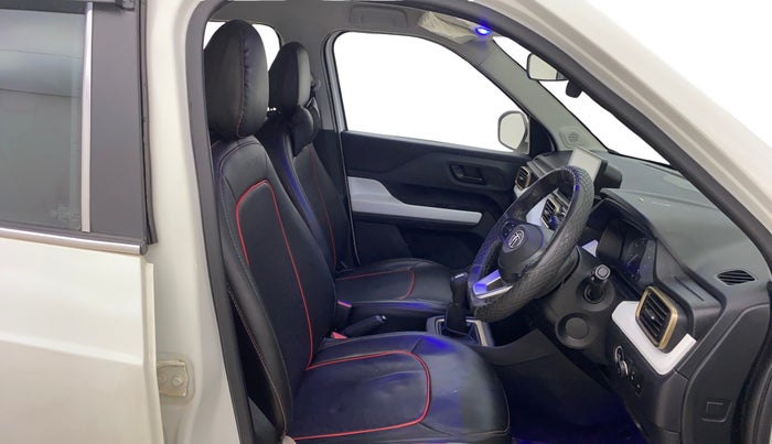 2021 Tata PUNCH ACCOMPLISHED MT, CNG, Manual, 42,828 km, Right Side Front Door Cabin