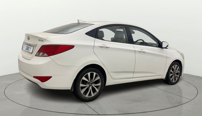 2016 Hyundai Verna FLUIDIC 4S1.6 VTVT SX AT, Petrol, Automatic, 95,846 km, Right Back Diagonal