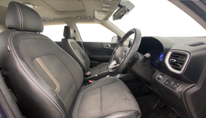 2020 Hyundai VENUE SX 1.0 (O) TURBO, Petrol, Manual, 40,753 km, Right Side Front Door Cabin