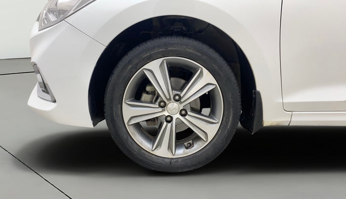 2018 Hyundai Verna 1.6 VTVT SX O, Petrol, Manual, 55,654 km, Left Front Wheel