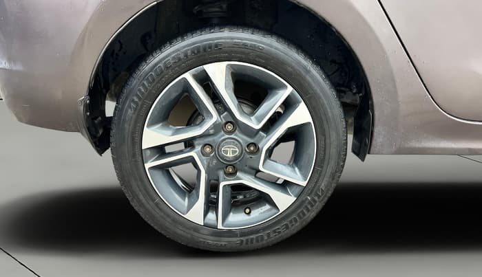 2018 Tata TIGOR XZA PETROL, Petrol, Automatic, 52,982 km, Right Rear Wheel